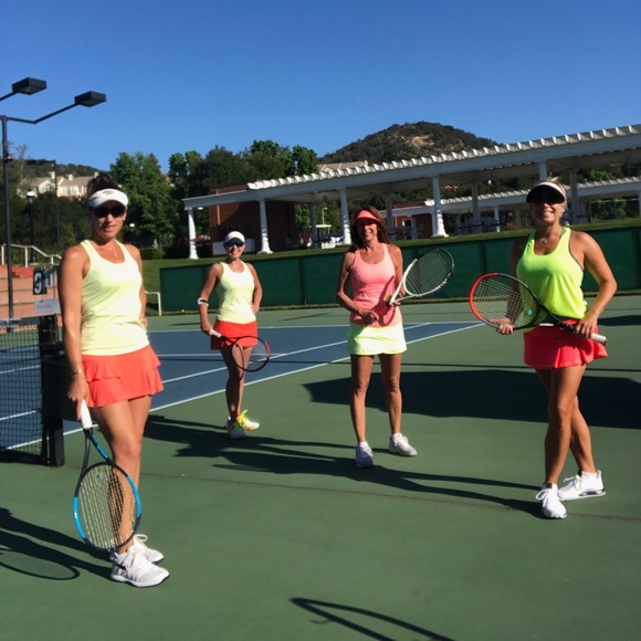 Meet your Posher, Cynthia - Picture 5 of 9